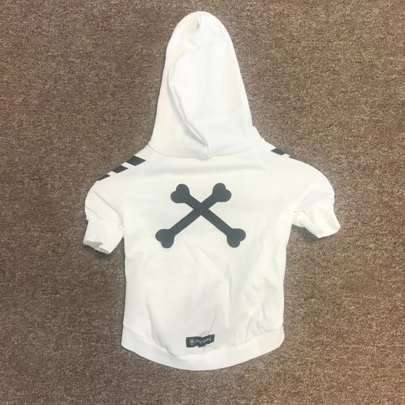 (M) WOOF dog hoodie White with black cross bones NWT - Picture 2 of 5